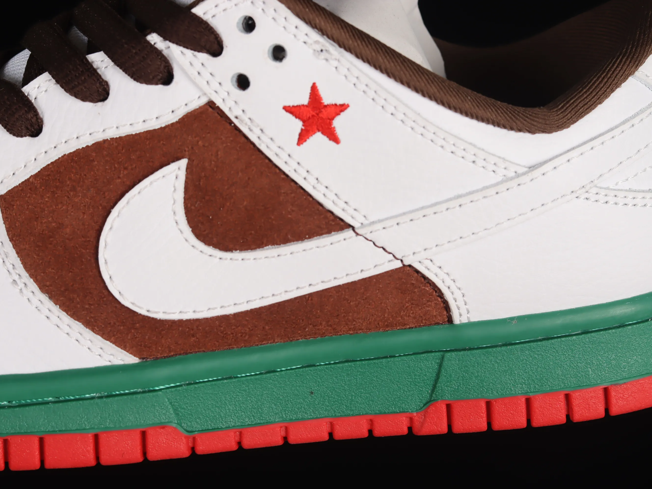 All categories Nk SB Dunk series Nk SB Dunk Low low-top sneakers Nk Dunk SB Low "Call" California color sports skateboard shoes 304292-211